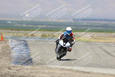 media/May-25-2025-Lets Ride (Sun) [[0ff033e448]]/A Group/11am (Grapevine)/
